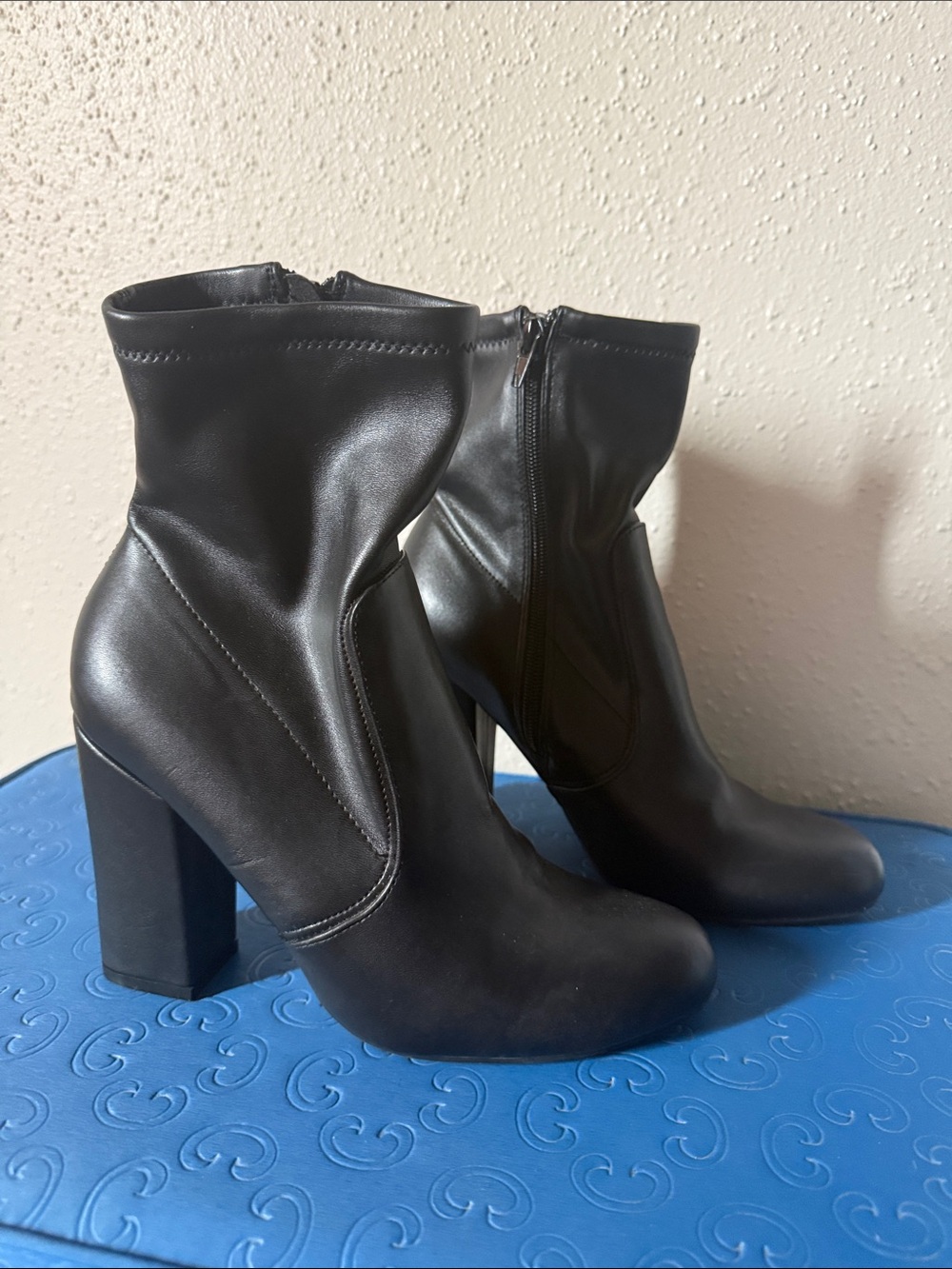 BAMBOO Black Faux-Leather Block Heel Ankle Boots